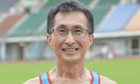 中村康弘さん(61歳)