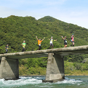 雄大な自然と地元の熱烈歓迎ぶりに心躍る！「四万十川ウルトラマラソン」