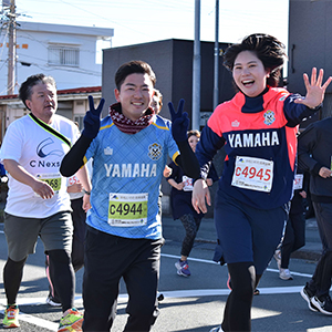 Jリーガーも参戦！地域一丸となって盛り上がる「ジュビロ磐田メモリアルマラソン」