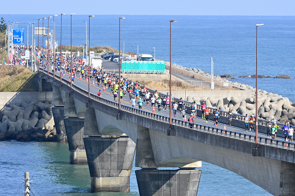 大会レポ総合評価91点超え! 海上を走れる修行マラソン「ひたちシーサイドマラソン」で特別感を味わおう