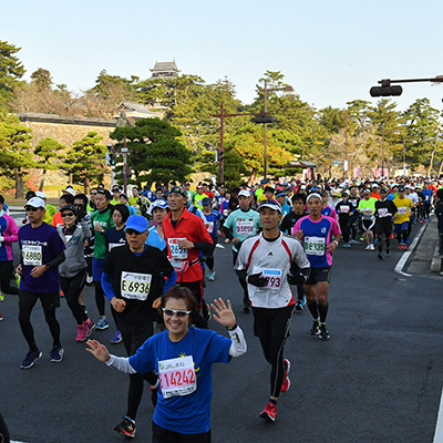 大会100撰連続選出、朝ドラ『ばけばけ』聖地フィーバーも! 「国宝松江城マラソン」は12月6日(日)開催