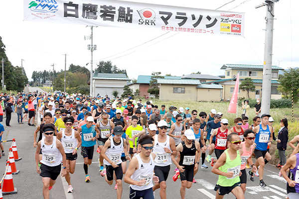 ハーフで参加費3000円！黄金色の田園コースで記録を狙える「白鷹若鮎マラソン」9/23開催