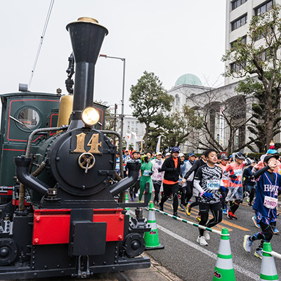  全国屈指の人気大会。応援、おもてなし、道後温泉を満喫できる「愛媛マラソン」（2/7開催）【一般エントリーは8/20まで！】