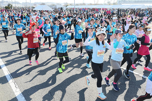 大会レポは驚異の95.0点！　フラと大漁旗に沸く「いわきサンシャインマラソン」は9月11日～エントリー開始