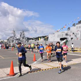 日本の秋を楽しもう！10月のハーフマラソン