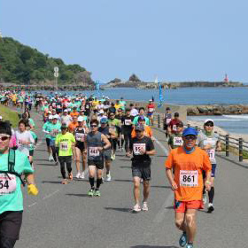 海、山、湖･･･爽やかな風を感じて走ろう！5月のハーフマラソン