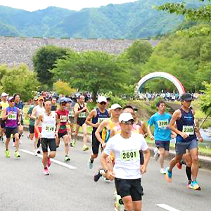 締切間近！　函館、たたらぎダム湖、善光寺ラウンドトレイル　ほか