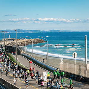 湘南海岸の潮風を受け、見えるは江の島、富士山の絶景！「湘南国際マラソン」エントリー受付中
