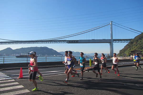 関門海峡と美しい日本海の絶景コース！「大会100撰」常連の「下関海響マラソン」を走ろう