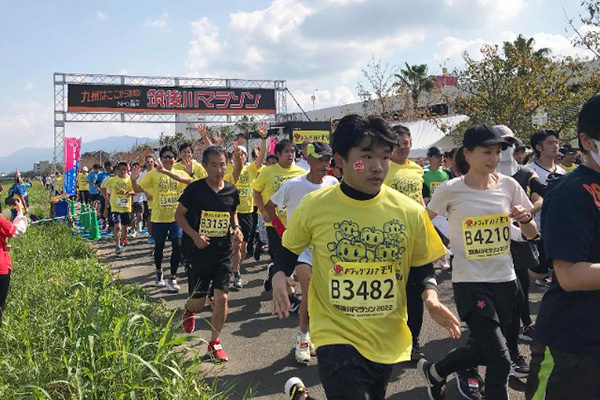 ハーフは制限時間4時間。走りやすさが好評の「筑後川マラソン2025」は8/15締切