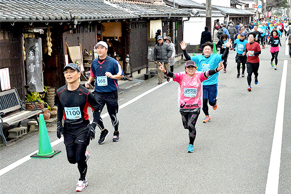 世界遺産の城下町を駆ける！幕末好きにはたまらない「維新の里 萩城下町マラソン」締切迫る

