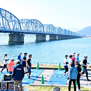 現コースでのラストラン「とくしまマラソン2026」で春の訪れを感じながら自己ベスト目指そう