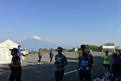 コース途中の三国峠は富士山の撮影スポット！