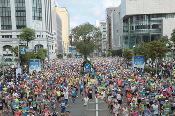 【大会ニュース】北海道マラソン2018　男子は岡本直己選手、女子は鈴木亜由子選手が優勝！