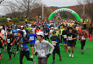 「さのまる」でおなじみの栃木県佐野市で開催。参加賞もさのまるグッズをご用意！