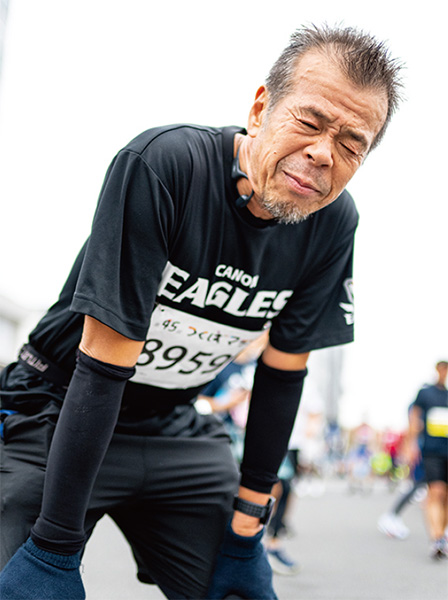 橋本清和さん（65歳・3時間58分50秒）