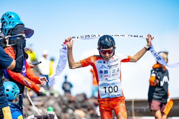 女子山頂コースで5連覇を達成した吉住友里選手（写真/小野口健太）