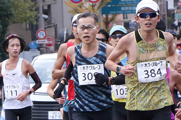 がん手術から約2年半、長江さんが福岡国際マラソンで復活の2時間29分22秒！