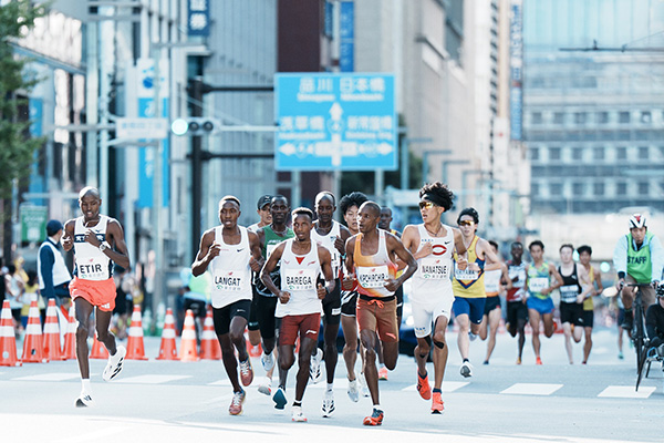 レガシーハーフは東京五輪王者が優勝「1500mでスピード強化している」