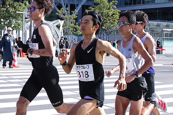 【マイトレーニング】インターバル走はせず、ジョグと流しのみ「低酸素トレッドミル走でフルマラソン2時間17分台」