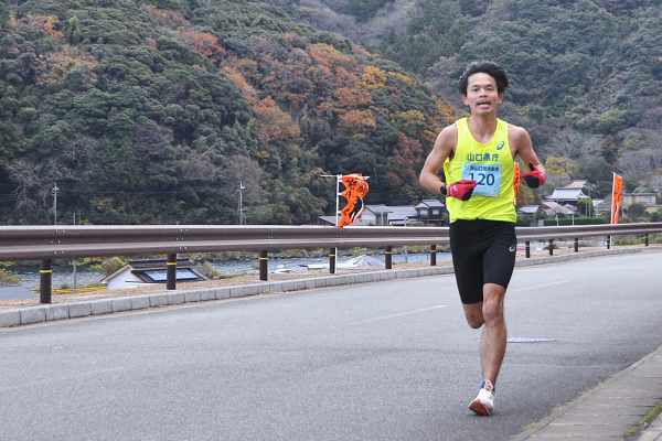 山口県庁職員が地元ハーフで独走V 1週間前はフル2時間19分台！