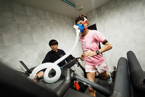 弓削田眞理子さん67歳で3年8カ月ぶりサブスリーの要因分析「筋力や代謝系機能の衰えをピーキングやペース配分でカバー」