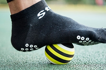 【知っ得】レース直前のランナー必見！「筋膜リリース」で疲労抜き?!