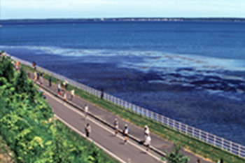 【知っ得】 『サロマ湖100kmウルトラマラソン』公式チャレンジャー募集！初100km完走をザムストとガーミンがサポートします！