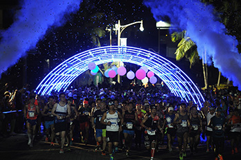 【知っ得】美しい星空と海が4335人を魅了！南国リゾート地を駆け抜ける「ユナイテッド・グアムマラソン2017」