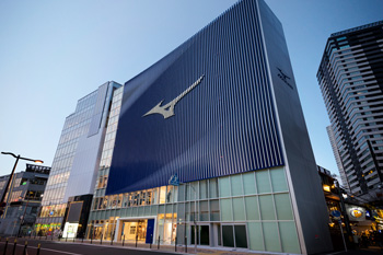 【知っ得】ミズノグローバルフラッグシップショップが大阪・梅田に誕生！　充実のランニングフロアを備えた「MIZUNO OSAKA CHAYAMACHI」が4月20にOPEN！