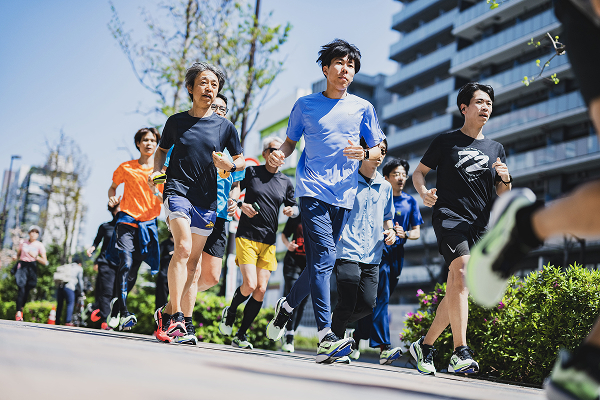 世界を見据える田澤廉選手が体感。「『ペガサス42』の進化した推進力は追い込みたいときに最適」(PR)