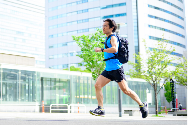 通勤ランで”サロマンブルー”達成のTVマン登場！