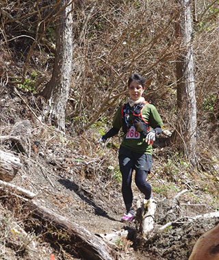 リポートをしてくれたのは、31kmの部、女子年代別（46歳以上）で2位となった間宮美恵子さん