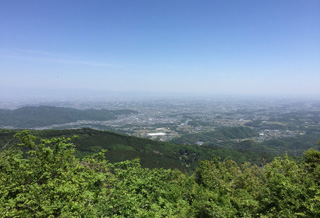 コース中最もきれいな景色が見られる秩父高原牧場からの眺め