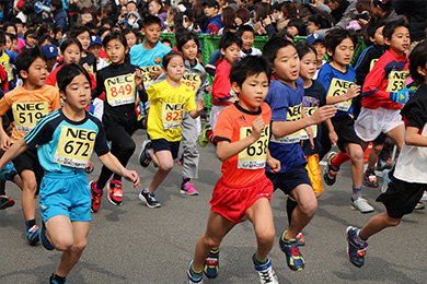 小学生種目もあり。家族で楽しめる大会！