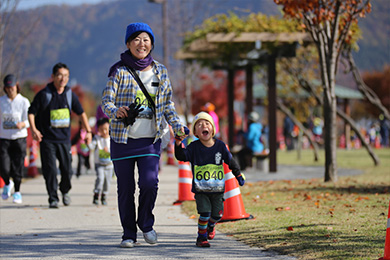 親子で参加できるのが嬉しい！（1.5kmファミリーラン）