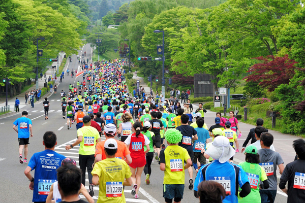 新緑の杜の都を新コースで駆け抜ける。12月10日一般エントリー開始　仙台国際ハーフマラソン