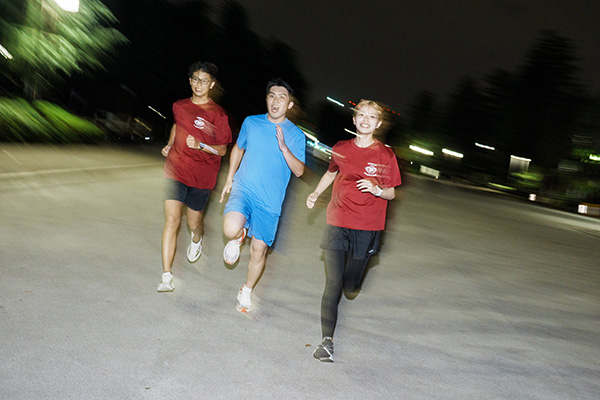 【緊急大募集】温かいエールが続々と!初フル挑戦まであと4日の「学RUNアンバサダー」に応援・アドバイスをお寄せください