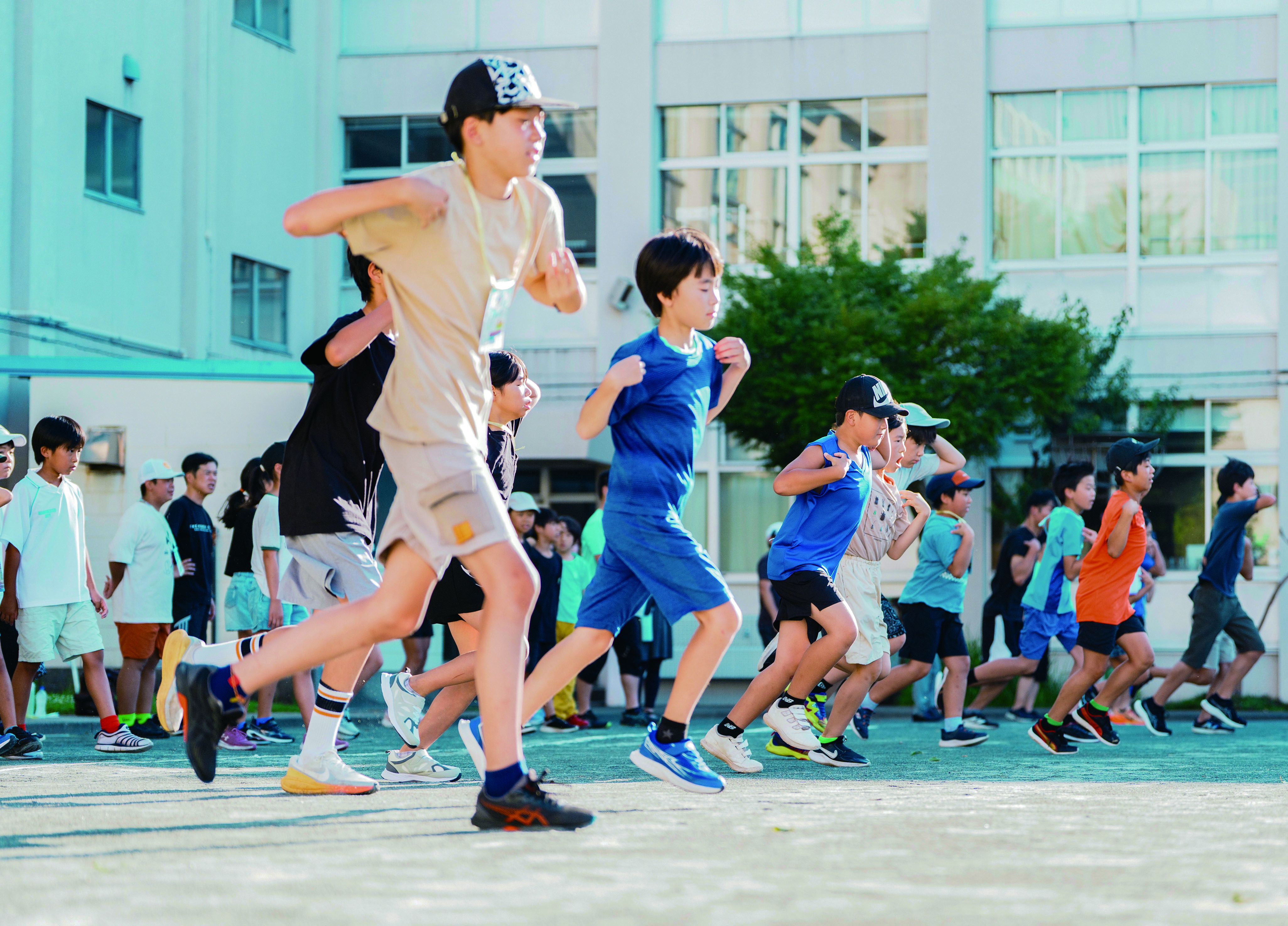 中富小学校