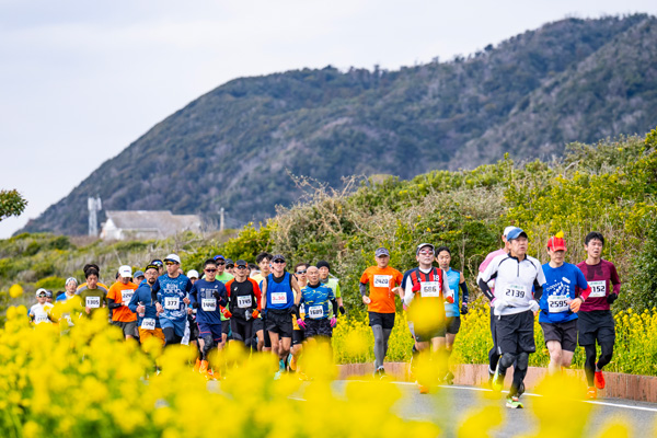 館山若潮マラソンが開催　大会新記録で優勝の下門さんは「生まれた土地に名前を残したかった」