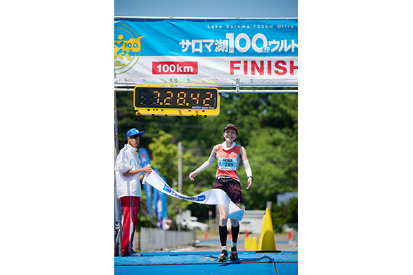 サロマ湖100km女子優勝は13回目出場の太田美紀子選手（48歳） 「平日は毎日昼休みと夕方に2部練習」