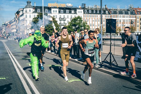 大会で追走応援! コペンハーゲンのランニングコミュニティ「大会前日は38カ国・850人がイベントに参加」