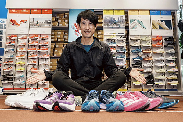 【藤原 新さんが伝授!】フルマラソン走力別シューズ選び(PR)